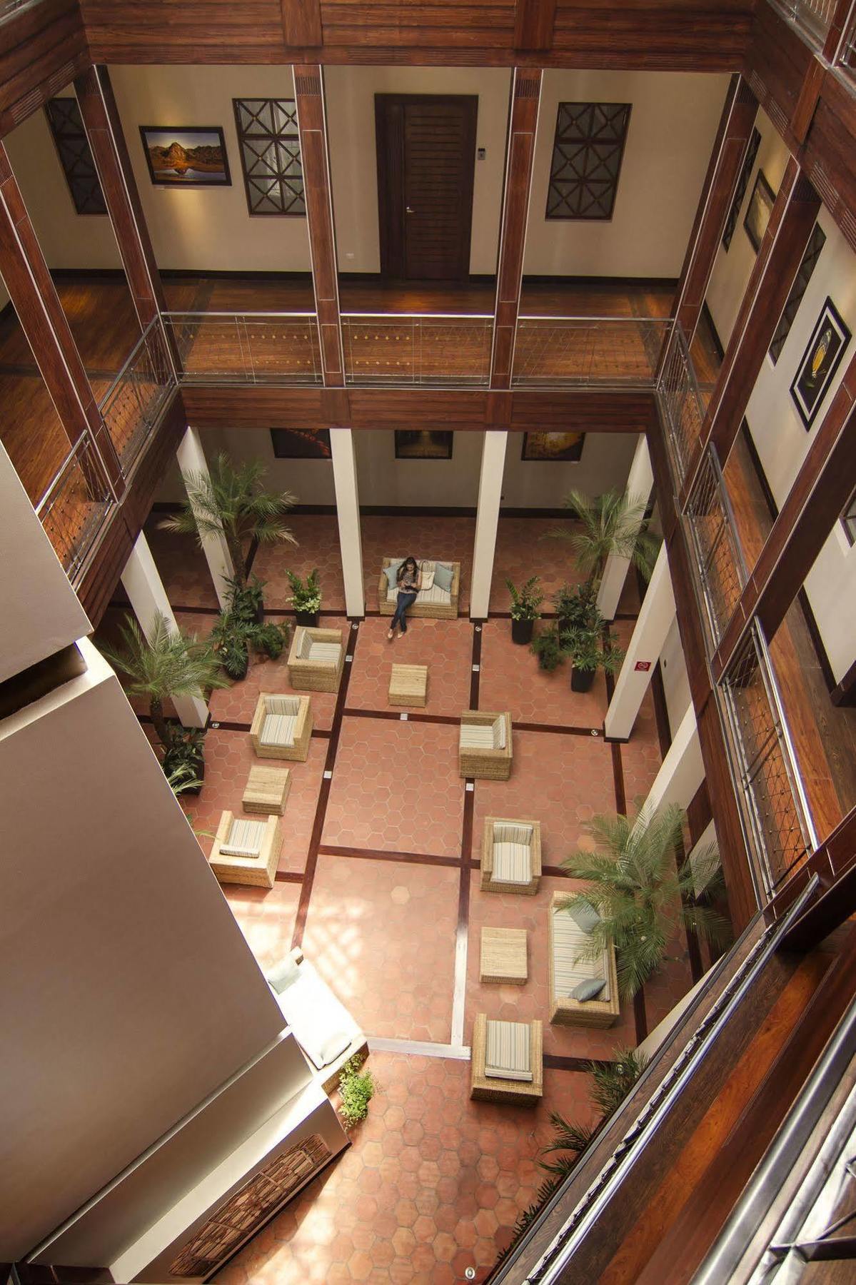 Parc Royale Suites Hotel Cuenca Dış mekan fotoğraf